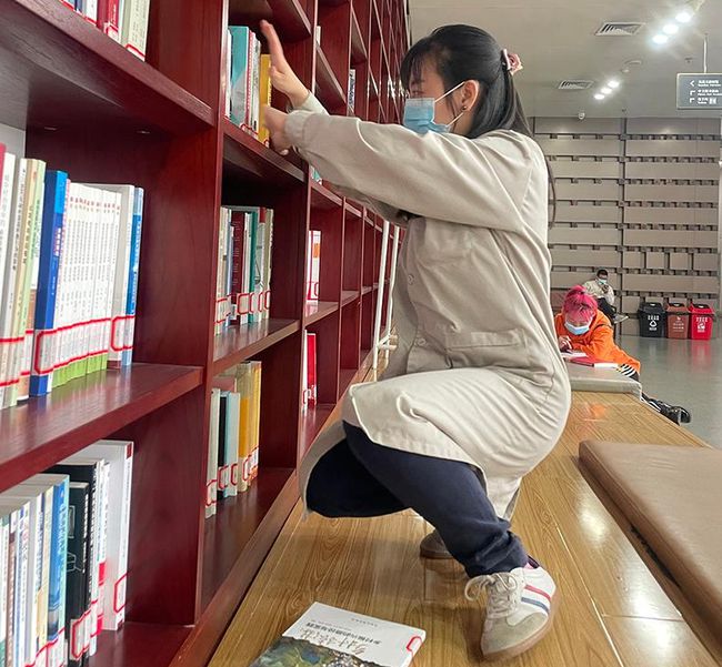 哔哩哔哩如何关注他人，享受更多精彩内容